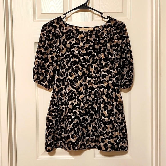 LOFT Cheetah Print Short Puff Sleeve Blouse, Black, Gray, Tan, Brown, size small - Picture 1 of 6